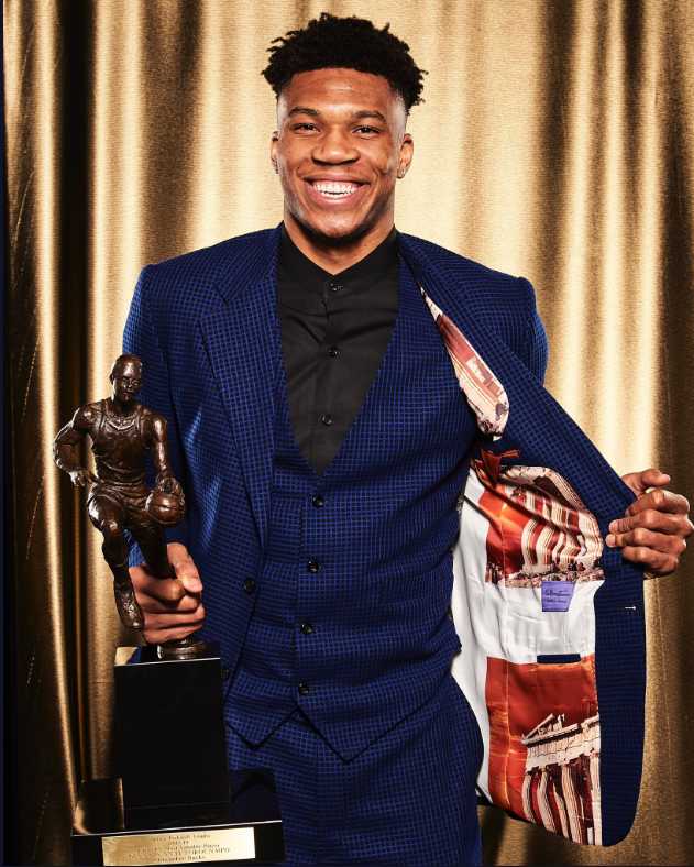 giannis4.jpg